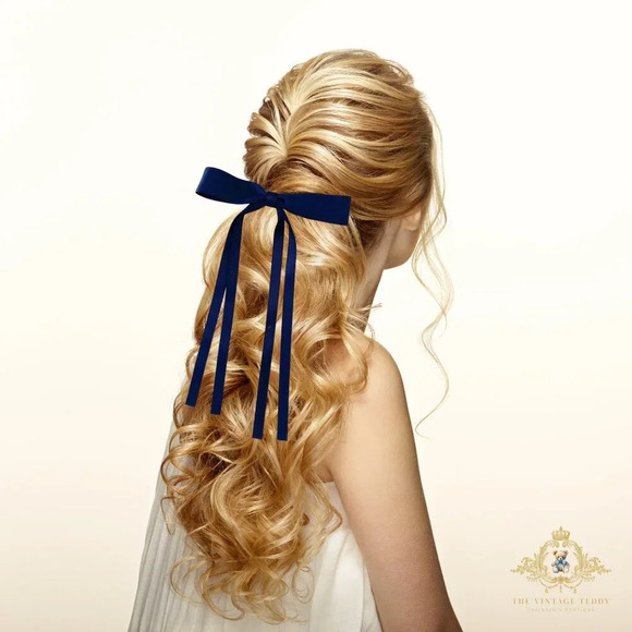 Other - NWT Pretty Girls Long Hair Bows Satin Ribbon Clip on Kids Hair Accessory Navy